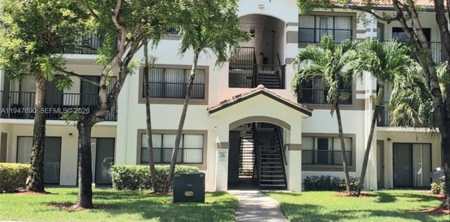 Кондоминиум с 1 спальней в Холливуд, Флорида № 2003782