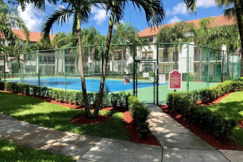 Снять в аренду кондоминиум в Холливуд, Флорида 1 спальня, 60.39м2, № 2003782 - фото 7