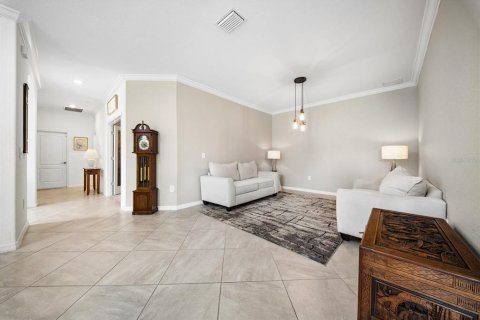 House in Bradenton, Florida 2 bedrooms, 182.55 sq.m. № 2395940 - photo 10