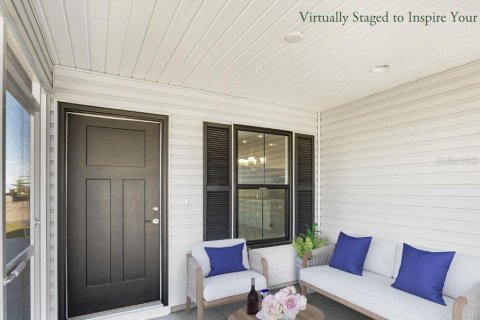 House in The Villages, Florida 2 bedrooms, 109.16 sq.m. № 2209989 - photo 2