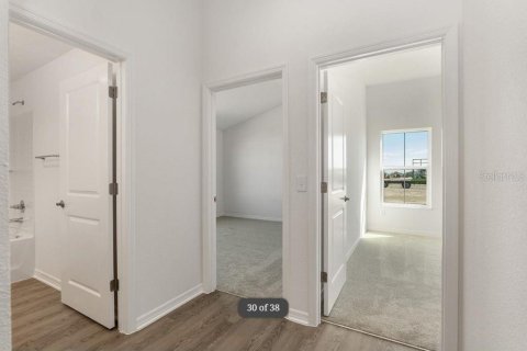 House in The Villages, Florida 2 bedrooms, 109.16 sq.m. № 2209989 - photo 28
