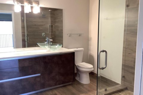 Condo in Deerfield Beach, Florida, 2 bedrooms № 2177288 - photo 11
