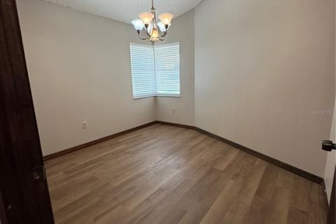 Villa ou maison à louer à Ocala, Floride: 4 chambres, 156.91 m2 № 1778511 - photo 7