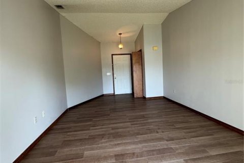 Villa ou maison à louer à Ocala, Floride: 4 chambres, 156.91 m2 № 1778511 - photo 2