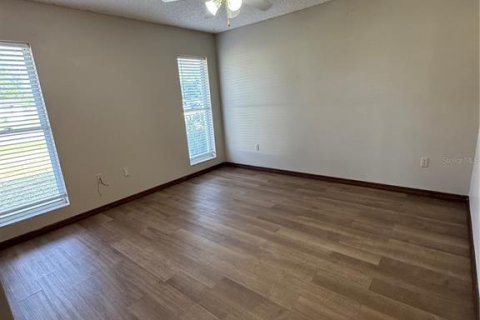 Villa ou maison à louer à Ocala, Floride: 4 chambres, 156.91 m2 № 1778511 - photo 6