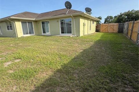 Villa ou maison à louer à Ocala, Floride: 4 chambres, 156.91 m2 № 1778511 - photo 9
