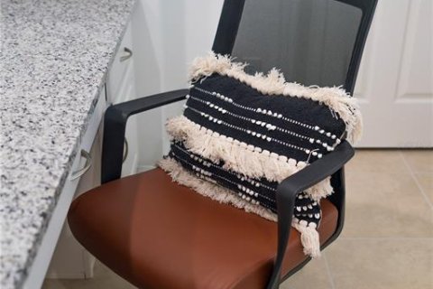 Купить виллу или дом в Киссимми, Флорида 5 комнат, 387.31м2, № 2312263 - фото 16