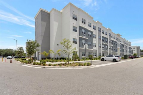 Condo in Orlando, Florida, 1 bedroom № 2220809