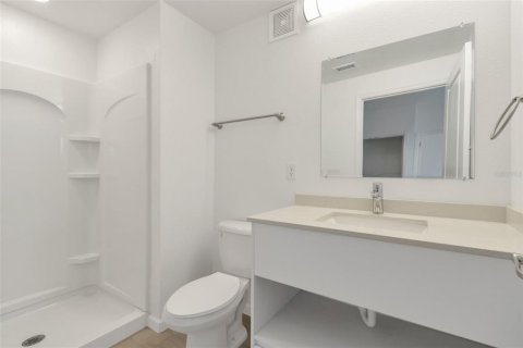 Condo in Orlando, Florida, 1 bedroom № 2220809 - photo 9