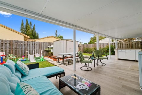 Villa ou maison à vendre à Homestead, Floride: 2 chambres, 92.81 m2 № 2009511 - photo 16