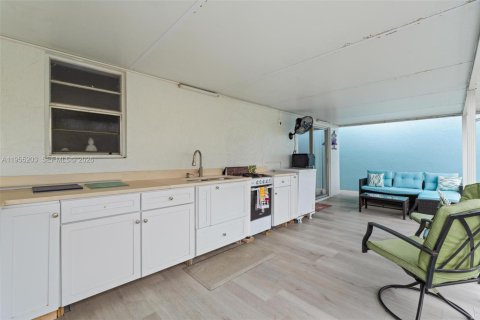 Villa ou maison à vendre à Homestead, Floride: 2 chambres, 92.81 m2 № 2009511 - photo 22