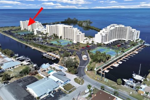 Copropriété à vendre à Hudson, Floride: 2 chambres, 88.26 m2 № 1525282 - photo 4