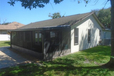 Casa en venta en Deltona, Florida, 3 dormitorios, 130.25 m2 № 1888697 - foto 27