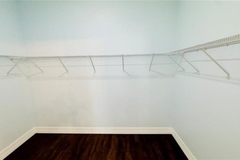 House in Port Charlotte, Florida 4 bedrooms, 154.78 sq.m. № 2091879 - photo 9