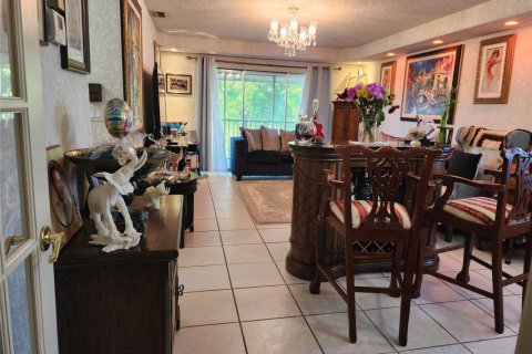 Condominio en venta en Coral Springs, Florida, 2 dormitorios, 97.92 m2 № 2193260 - foto 20