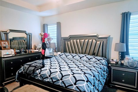 Townhouse in Hialeah, Florida 3 bedrooms, 158.68 sq.m. № 2088846 - photo 12
