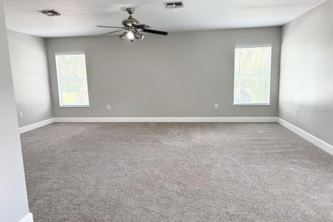 House in Orlando, Florida 3 bedrooms, 272.85 sq.m. № 2393962 - photo 9