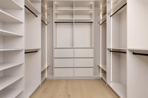 Villa ou maison à vendre à Fort Lauderdale, Floride: 4 chambres № 2413278 - photo 25