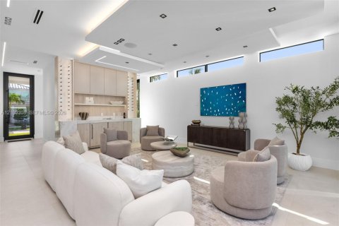Villa ou maison à vendre à Fort Lauderdale, Floride: 4 chambres № 2413278 - photo 4