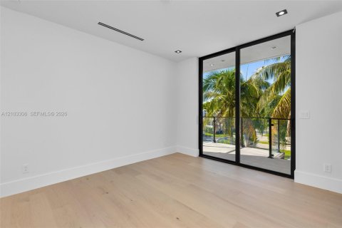 Villa ou maison à vendre à Fort Lauderdale, Floride: 4 chambres № 2413278 - photo 27