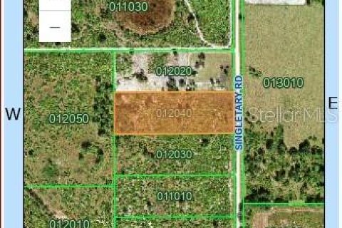 Land in Fort Meade, Florida № 1906330 - photo 2