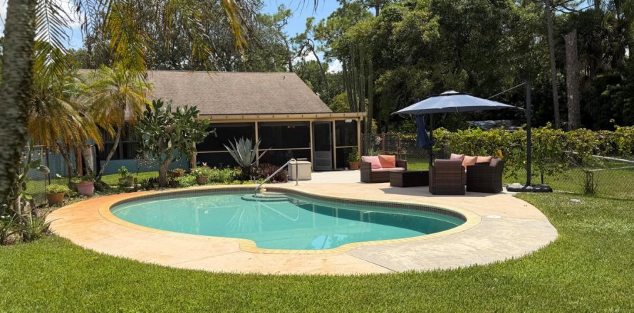Villa ou maison à West Palm Beach, Floride 3 chambres, 152.64 m2 № 2311548
