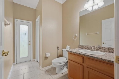 Casa en venta en Tampa, Florida, 5 dormitorios, 269.79 m2 № 2385821 - foto 28