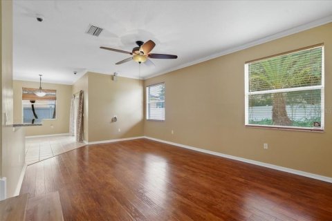 Casa en venta en Tampa, Florida, 5 dormitorios, 269.79 m2 № 2385821 - foto 24