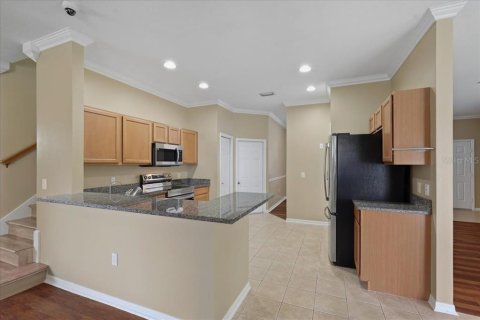 Casa en venta en Tampa, Florida, 5 dormitorios, 269.79 m2 № 2385821 - foto 15