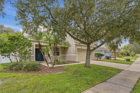 Casa en venta en Tampa, Florida, 5 dormitorios, 269.79 m2 № 2385821 - foto 8