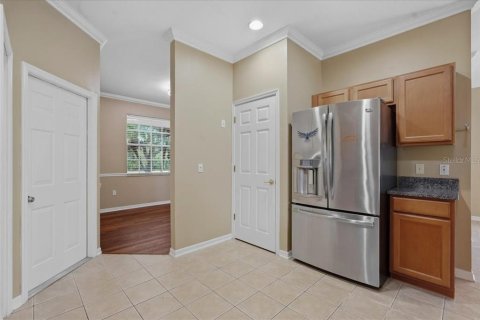 Casa en venta en Tampa, Florida, 5 dormitorios, 269.79 m2 № 2385821 - foto 19