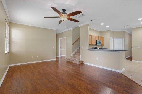 Casa en venta en Tampa, Florida, 5 dormitorios, 269.79 m2 № 2385821 - foto 22
