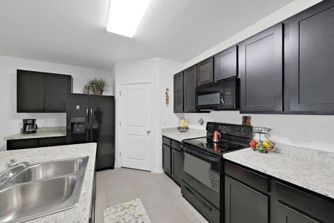 Casa en venta en Gibsonton, Florida, 4 dormitorios, 170.38 m2 № 1831878 - foto 9