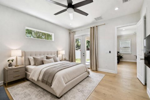 Casa en venta en Tampa, Florida, 5 dormitorios, 282.42 m2 № 2203989 - foto 17