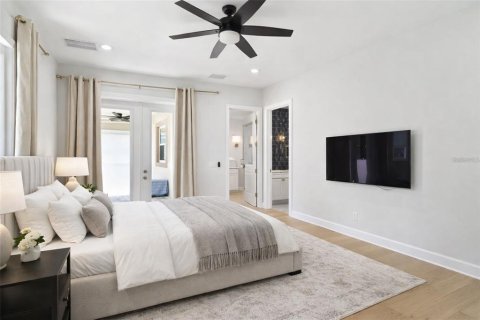 Casa en venta en Tampa, Florida, 5 dormitorios, 282.42 m2 № 2203989 - foto 18
