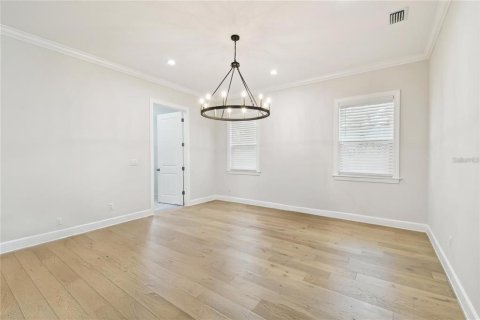 Casa en venta en Tampa, Florida, 5 dormitorios, 282.42 m2 № 2203989 - foto 23