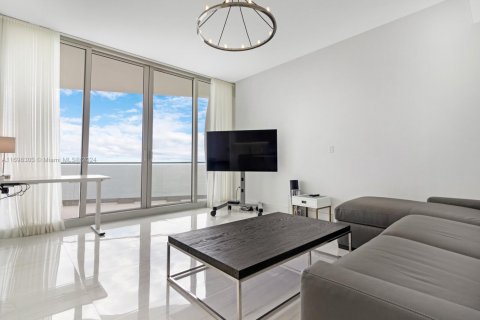 Condo in Sunny Isles Beach, Florida, 2 bedrooms  № 1452044 - photo 20