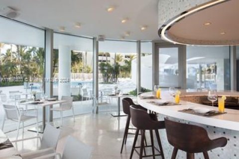 Condo in Sunny Isles Beach, Florida, 2 bedrooms  № 1452044 - photo 6