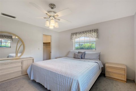 Copropriété à vendre à Sarasota, Floride: 2 chambres, 142.33 m2 № 1792995 - photo 21