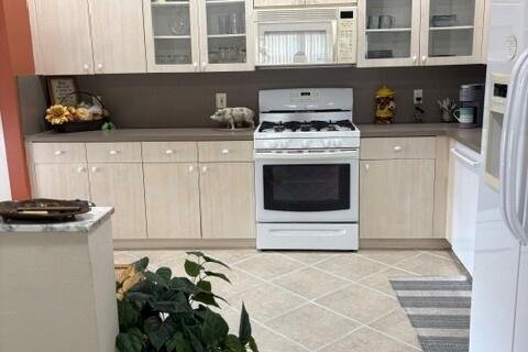 House in Port St. Lucie, Florida 3 bedrooms, 153.29 sq.m. № 2083650 - photo 5