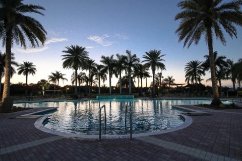 House in Port St. Lucie, Florida 3 bedrooms, 153.29 sq.m. № 2083650 - photo 23