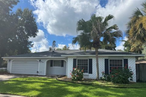 Casa en Altamonte Springs, Florida 3 dormitorios, 145.58 m2 № 2375871