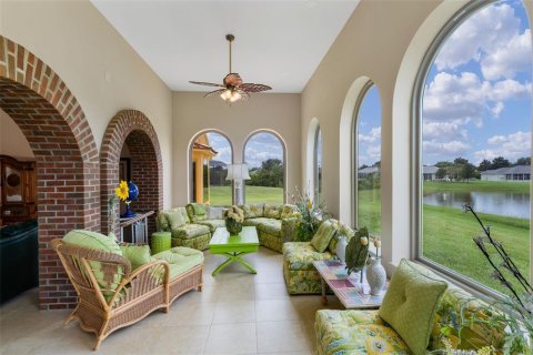 House in Leesburg, Florida 3 bedrooms, 275.08 sq.m. № 1914768 - photo 8