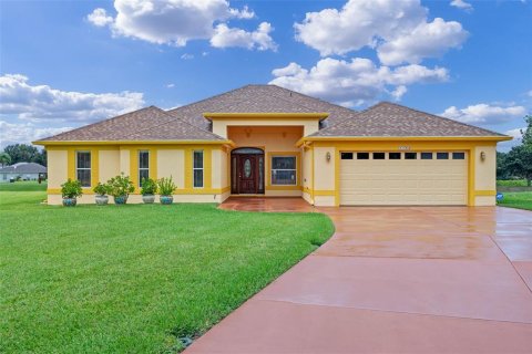 House in Leesburg, Florida 3 bedrooms, 275.08 sq.m. № 1914768 - photo 4