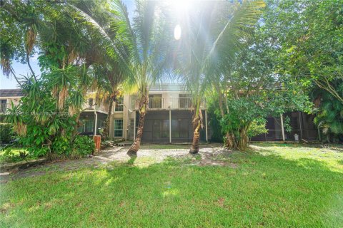 Touwnhouse à vendre à Hialeah, Floride: 4 chambres, 183.95 m2 № 1839492 - photo 25