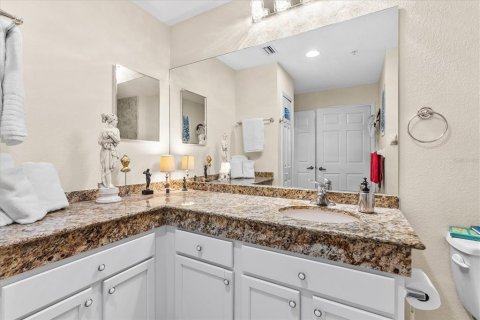 Condo in Osprey, Florida, 2 bedrooms  № 2142445 - photo 23