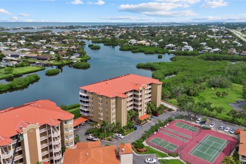 Condo in Osprey, Florida, 2 bedrooms  № 2142445