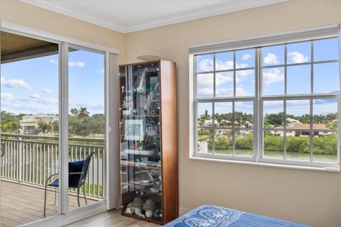 Condo in Osprey, Florida, 2 bedrooms  № 2142445 - photo 15