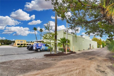 Commercial property in Saint Augustine, Florida 536.05 sq.m. № 1844321 - photo 11