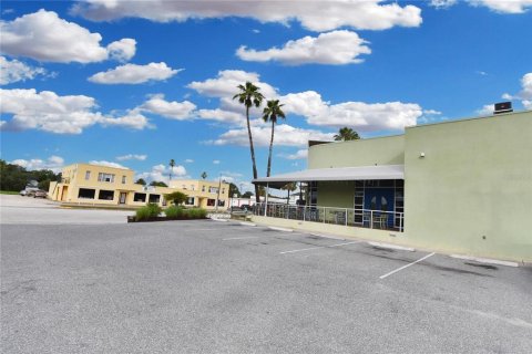 Commercial property in Saint Augustine, Florida 536.05 sq.m. № 1844321 - photo 8